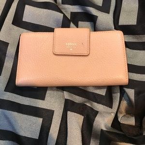 Fossil wallet